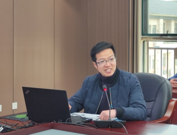 書(shu) 記講話.jpg 書(shu) 記講話.jpg